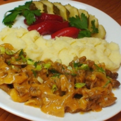 Vištienos troškinys + sriuba